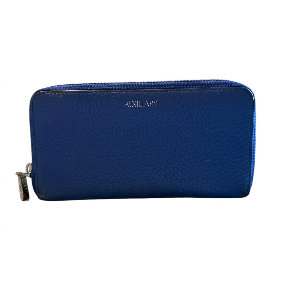 Auxiliary Blue Leather Wallet